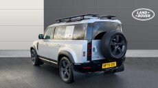 Land Rover Defender 3.0 D300 X-Dynamic HSE 110 5dr Auto Diesel Estate